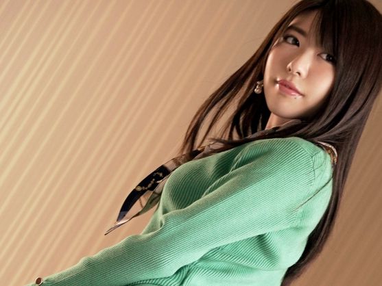 ＜素人×剛毛＞色白スレンダー美乳で美脚のお姉さん♫剛毛マンコは大洪水の敏感系♡生ハメ鬼突き絶叫アクメで逝き乱れ♪
