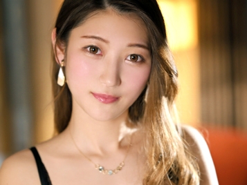 【美人のワキマ●コを責めまくり！】超絶美人なお姉さんの敏感なワキを愛撫！手マンで潮吹き絶頂！美人のワキというマニアックなシチュエーションに興奮！手マンで潮を吹かせちゃう、エロティックな展開です！