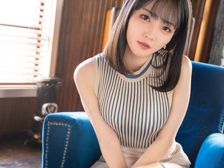 【美乳美少女の悶絶SEX】敏感ボディが快感に溺れる！美乳を揺らしながら、奥まで突き上げられ感じまくる姿は必見！トロけ顔で乱れまくる美少女の淫らな姿に興奮間違いなし！♡