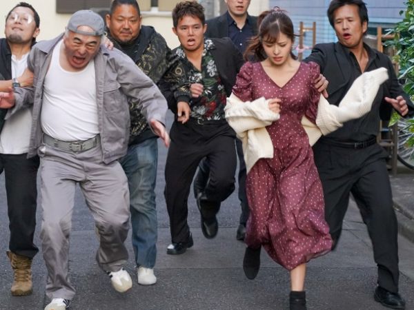 【地元NTR】元カレとの甘い再会も束の間…夜職時代のストーカー客が居場所を特定！純愛を汚す強制SEXで無惨に犯される…（※胸糞注意）