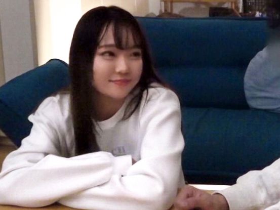 【関西弁娘の東京ヤリ部屋体験】『ええやん、もっとちょうだい♡』ナンパ師に連れ込まれ、むっちり美巨乳ボディを激しく責められ悶絶！上京したてのウブな娘が、東京の夜に染まるまでの一部始終！♥