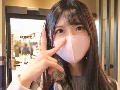 【おバカだけどエッチは天才】つるつるパイパン美少女、頭は弱いけど感度はMAX！気持ちいいこと大好きで、ちんちん挿れられたらもう止まらない！敏感ボディが激しく反応しちゃう！♡