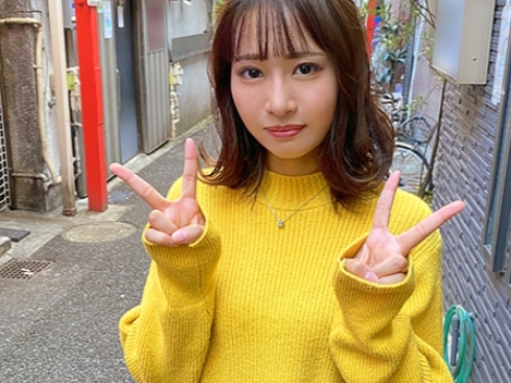 【華奢な美少女の悶絶プレイ】『あっ…ダメ…そこ気持ちいい…』細身ボディを激しくピストンされ、キュートな顔が快感でトロけちゃう！敏感なカラダをズボズボ突きまくられ、美少女が感じまくるエロすぎる瞬間！♡