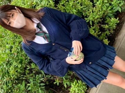 【制服美少女のガン突きセックス】激カワJKがギンギンの肉棒で激しく突かれ、エチエチなマンコが悶絶！たまらず膣内に濃厚ザーメンぶっかけられちゃう！♡