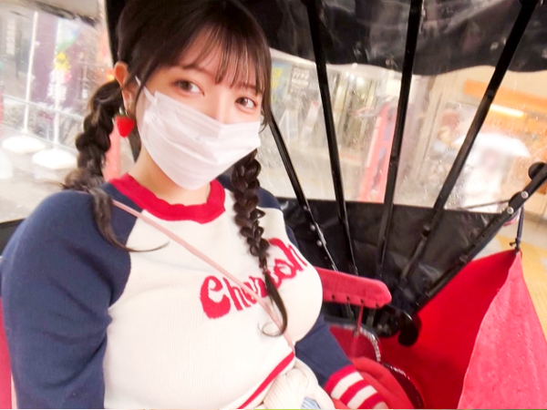 【爆乳美少女の浅草冒険】Hカップのデカ乳娘がノーブラで街歩き！ホテルで敏感マ●コを刺激され、ビクビク感じちゃう♥︎潮吹き必至のエロ旅！