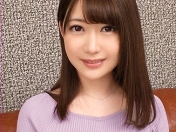 【性欲旺盛なお姉さん】『もっと…欲しい…』美人お姉さんがチンポをしゃぶらされ大興奮！マンコを濡らし、ヒクヒクさせながらチンポを求めまくるエロすぎ反応がたまらない♡