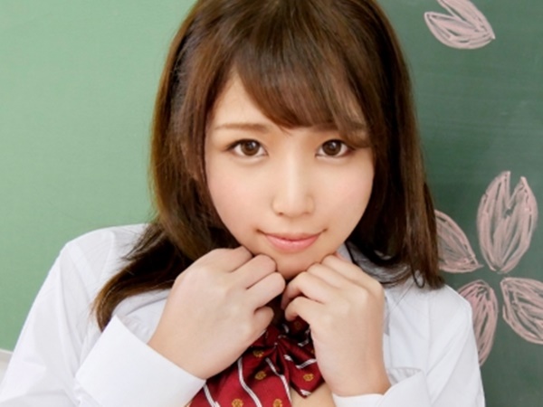 憧れで大好きな先生と肉体関係に…大好きを伝えるため全力でご奉仕して先生チンポを受け入れハメまくる！記事