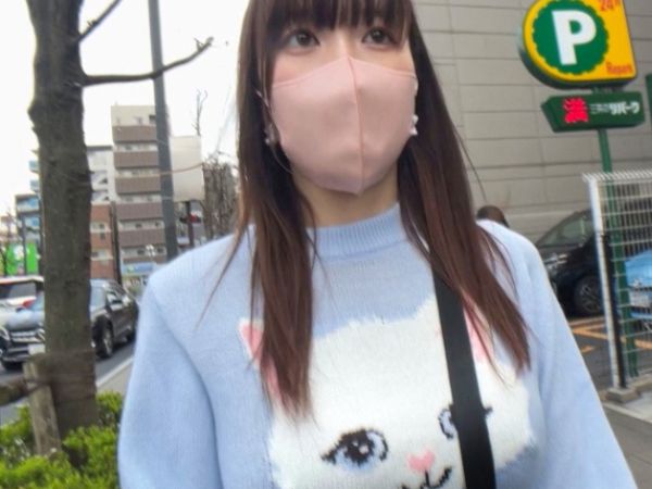 【巨乳美女の極上ボディ】服の上からでも分かる爆乳に全人類興奮必至！ドスケベBODYの持ち主は、マンコの感度も抜群で、男を骨抜きにする極上エロさ！♡